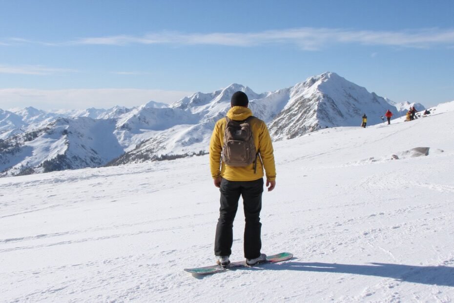 backpacks for snowboarding